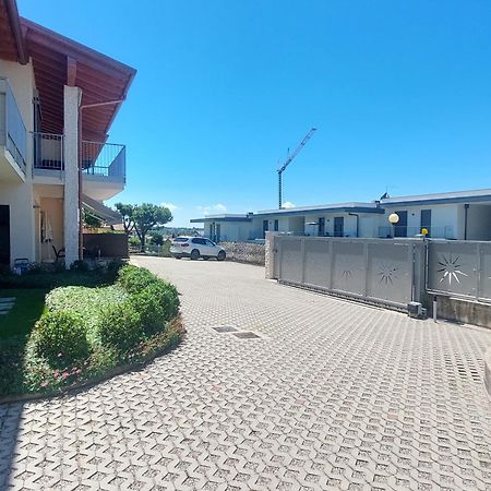 APARTMENTS BREZZA DI LAGO - Regarda Travel Lazise Exterior foto